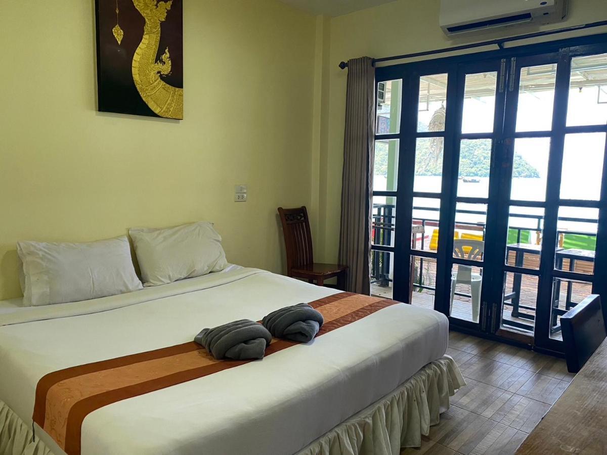 Phi Phi Green House & Sunsky Hostel Eksteriør bilde