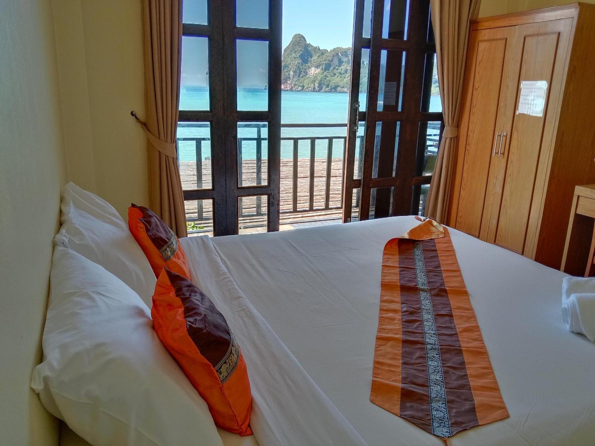 Phi Phi Green House & Sunsky Hostel Rom bilde