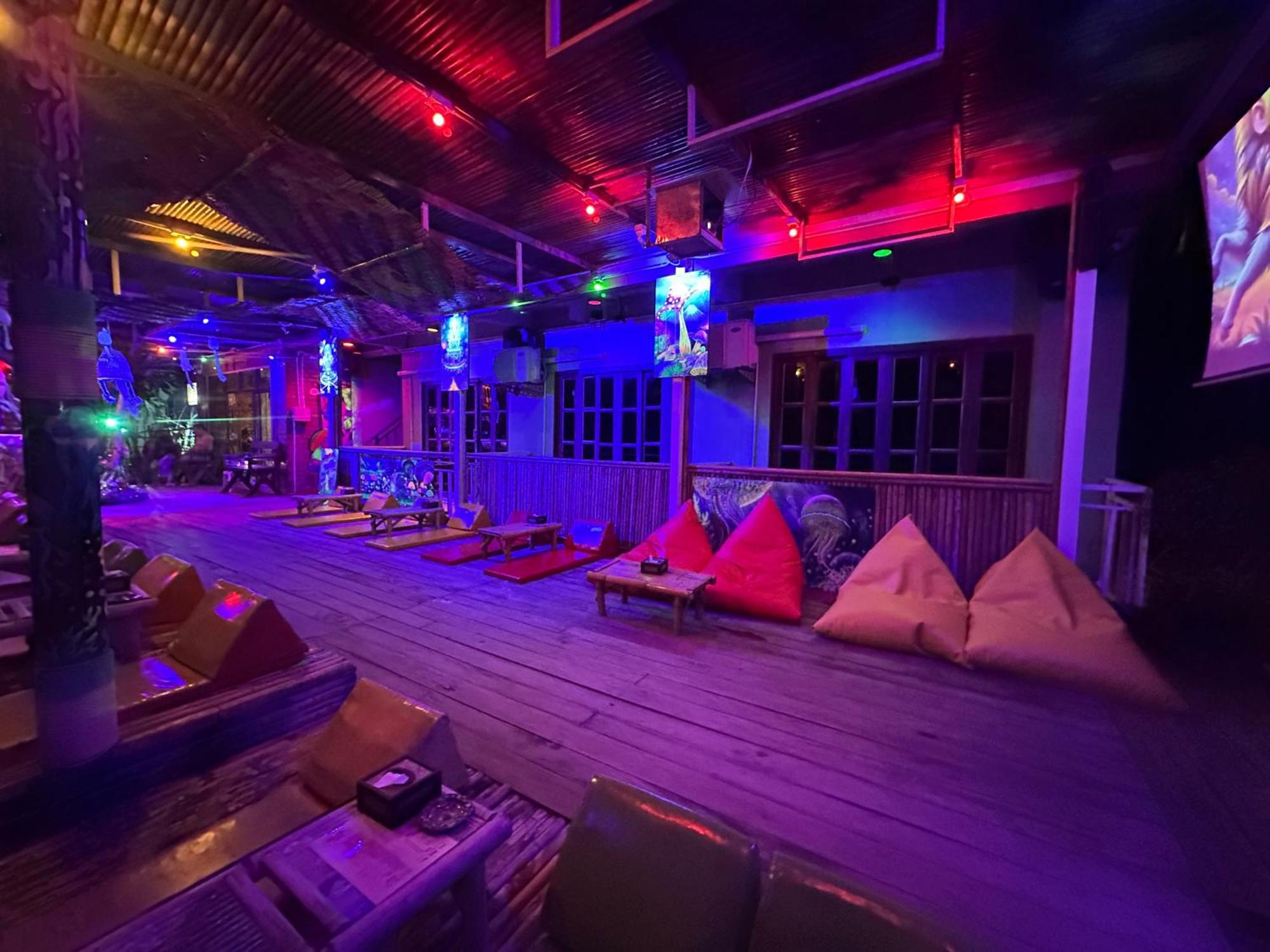 Phi Phi Green House & Sunsky Hostel Eksteriør bilde
