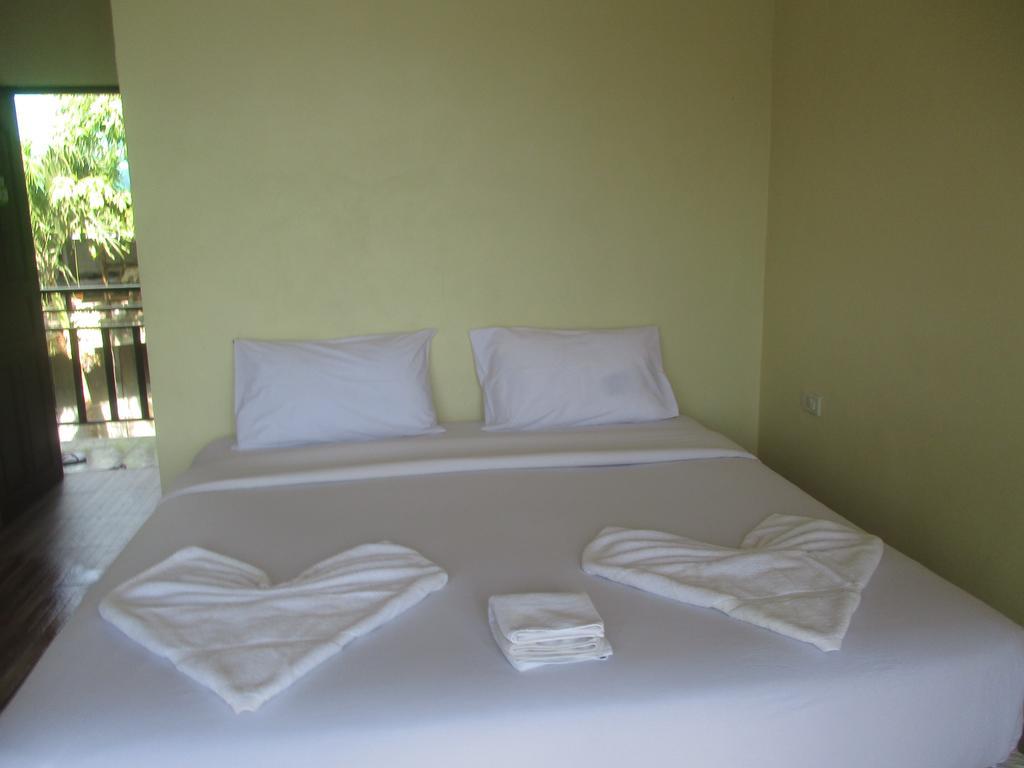 Phi Phi Green House & Sunsky Hostel Eksteriør bilde