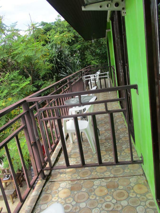 Phi Phi Green House & Sunsky Hostel Eksteriør bilde
